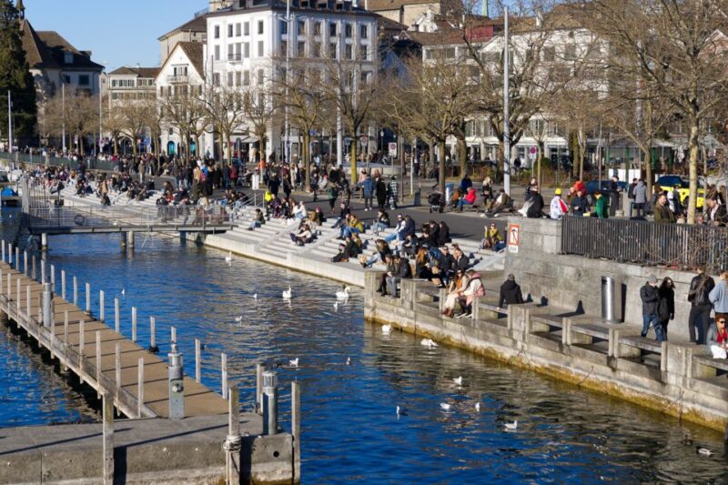 Zurich Old Town Walking Tour: 2-Hours - Important Information for Participants