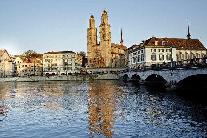 Zurich Old Town Walking Tour - Top Attractions on the Tour
