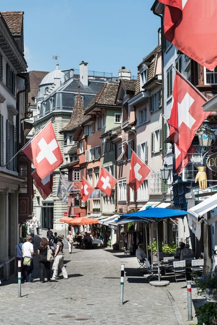 Zurich: Open Top Bus Sightseeing Tour With Optional Cruise - Optional Lake Zurich Cruise