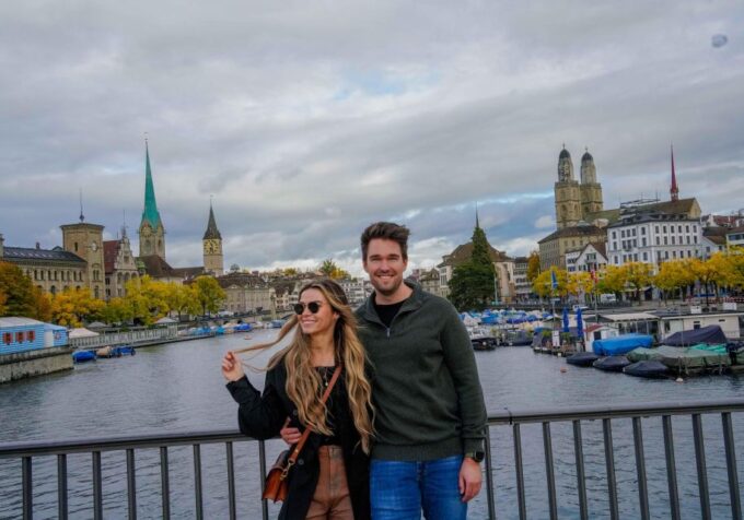 Zurich: Photoshoot & Private Guided Tour With a Local - Cancellation Policy and Payment