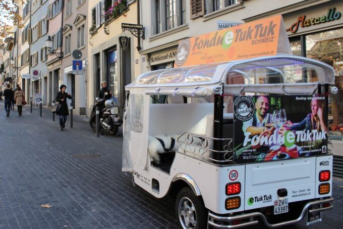 Zurich: Private E-Tuk-Tuk City Tour With Chocolate Fondue - Making the Most of Your Tour