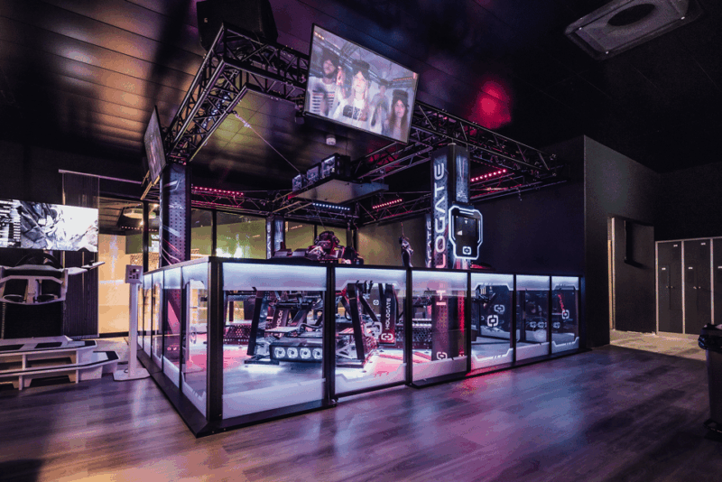 Zurich: Virtual Reality Space Racing Simulator - State-of-the-Art VR Controls
