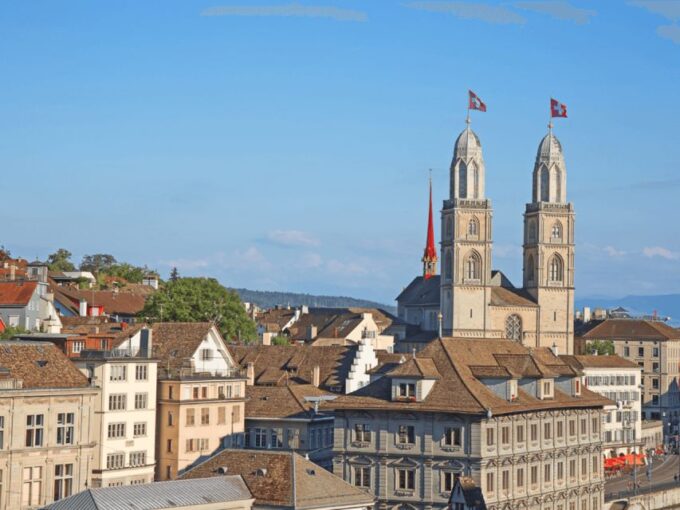 Zürich With Cruise and Lindt Home of Chocolate (Private) - Lindt Home of Chocolate
